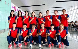 越南学生练足球吗女生，越南学生练足球吗女生多吗